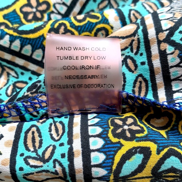 Vibrant Romper - Picture 5 of 5